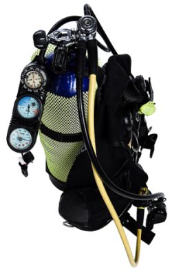 scuba regulator diving tank dive choosing smiles