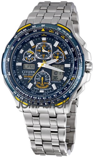 Citizen - Pick for best dive watch in $500-$1000 price range