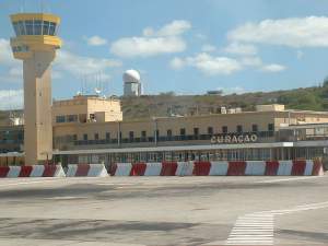 flights to curacao; curacao airport