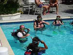 Scuba diving classes at Breezes Resort in Curacao