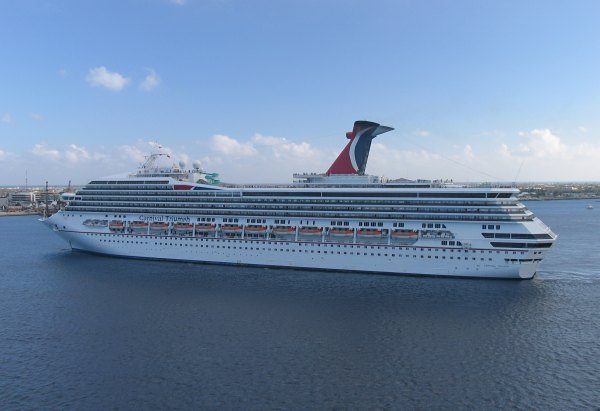 Cruise ship pulling into port