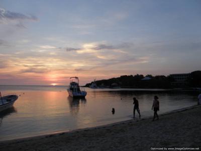 Sunset from Sundowners Bar, Roatan